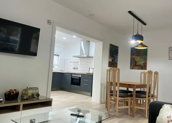 בית נופש Casa Barrionuevo 2 *